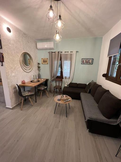 Hébergement de vacances Natural House With Pool & Private Parking Héraklion