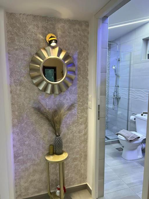 Natural House With Pool & Private Parking Vakantiehuis Iraklion